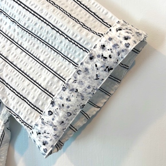 Seersucker Short Sleeve Shirt - Picture 3 of 13